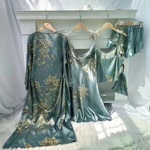 Satin Pajama Lingerie Set of 4 Pieces Robe Slip Cami Top Shorts New ✨✨🔥 SZ L